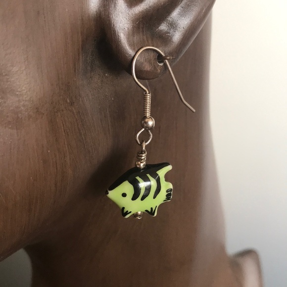 Delicate Dangle Ceramic Angel Fish Earrings - Picture 3 of 3